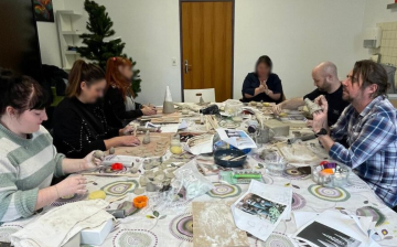 Atelier poterie : On met les mains à la terre au SERAD